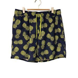 Old Navy size Large mens pineapple swim/athletic shorts with pocket and lining
